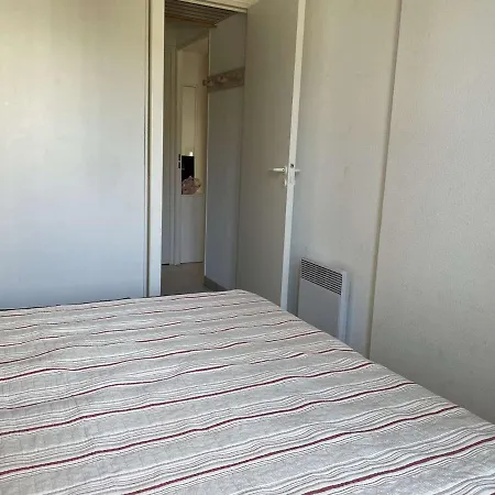 Διαμέρισμα Avec Terrasse, Piscine Et A 5 Min De La A Juan Les Pins - Fr-1-252-185 *